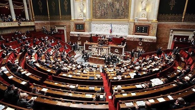 French parliament passes first reading of bill to regulate influencer market