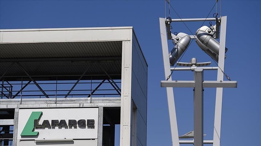 French authorities encouraged us to maintain our operations in Syria: Lafarge ex-CEO