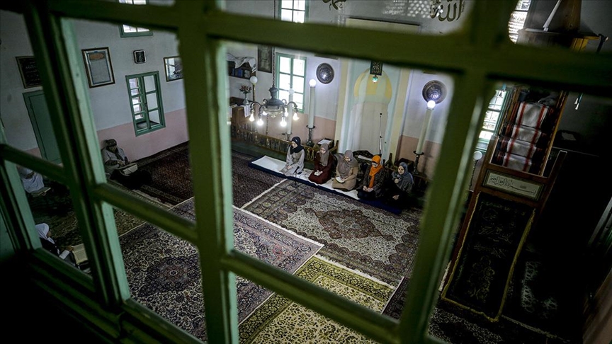 Stoljetna tradicija učenja hafiske ženske mukabele u Sarajevu