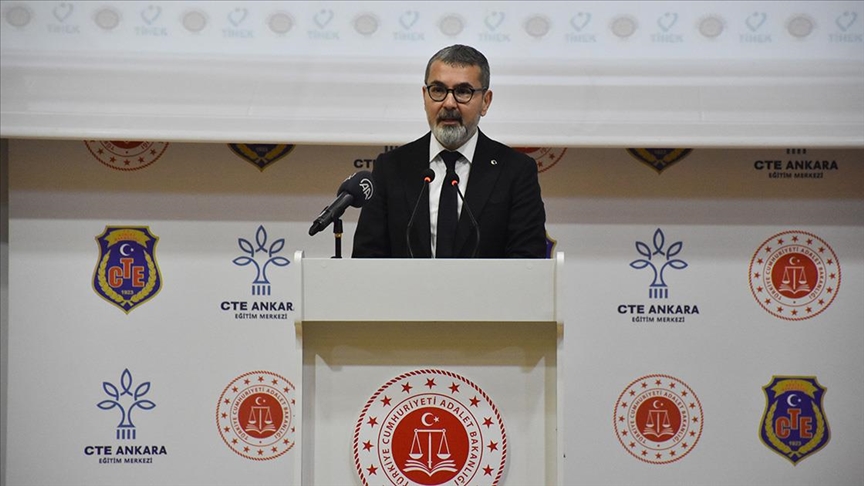 Depremzedelere hukuki destek için çalışma masaları kuruldu