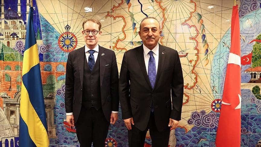 تشاووش أوغلو يلتقي نظيره السويدي في بروكسل