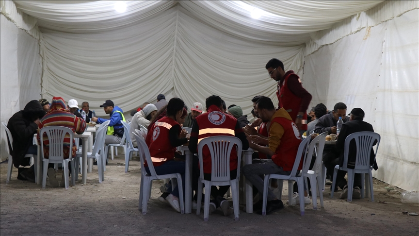 Tunisie : des tables d’iftar en l’honneur des personnes démunies