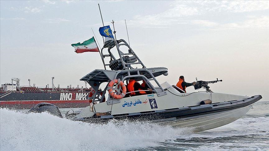 Иран задержал в Персидском заливе 4 судна  