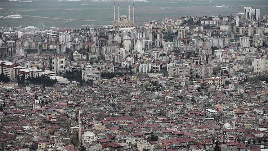 Kahramanmaraş'ta hasarsız ve az hasarlı binaların tamamına doğal gaz verildi
