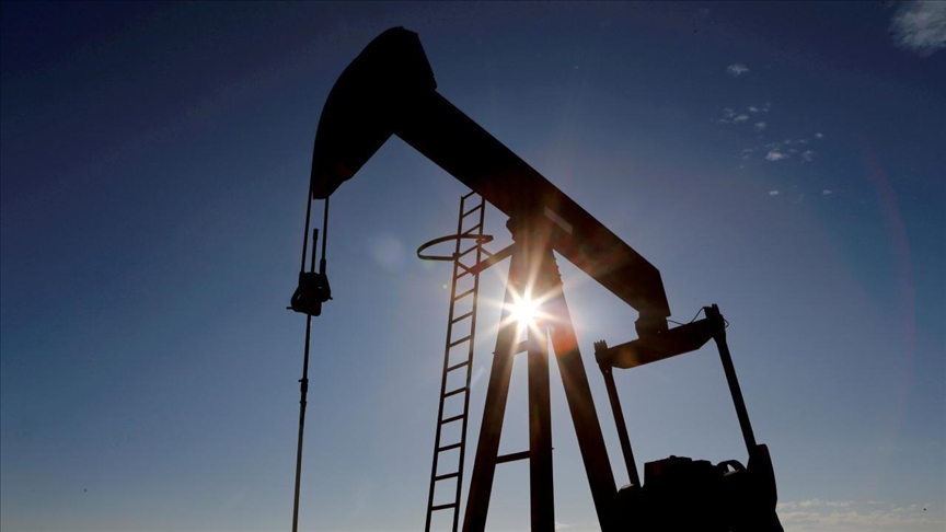 Фьючерсы на нефть Brent котируются на отметке $85 за баррель