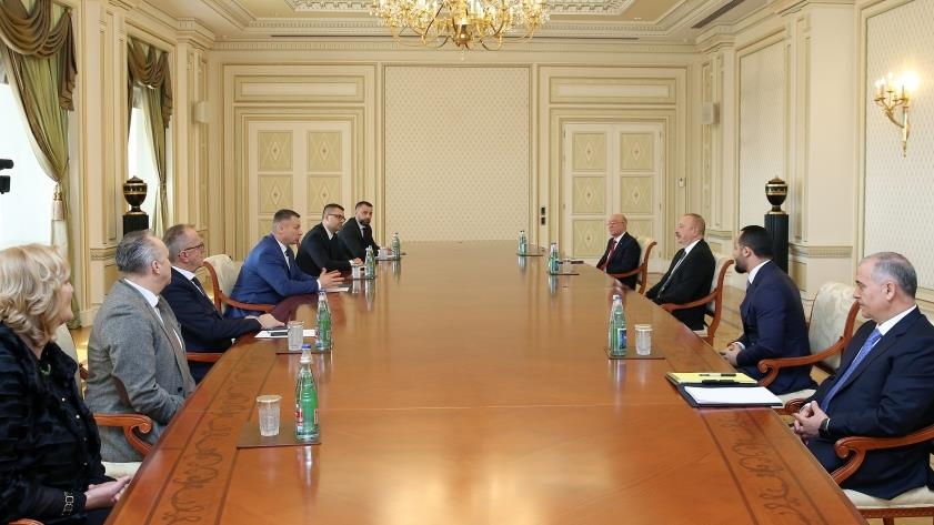В Азербайджане обсудили пути углубления сотрудничества Баку и Сараево