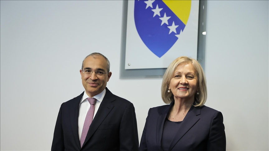 Bosnia expresses desire to improve relations with Azerbaijan