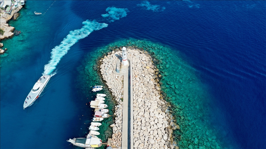 TÜRSAB Başkanı Bağlıkaya, yaklaşan turizm sezonu öncesi sahte acentelere karşı vatandaşları uyardı