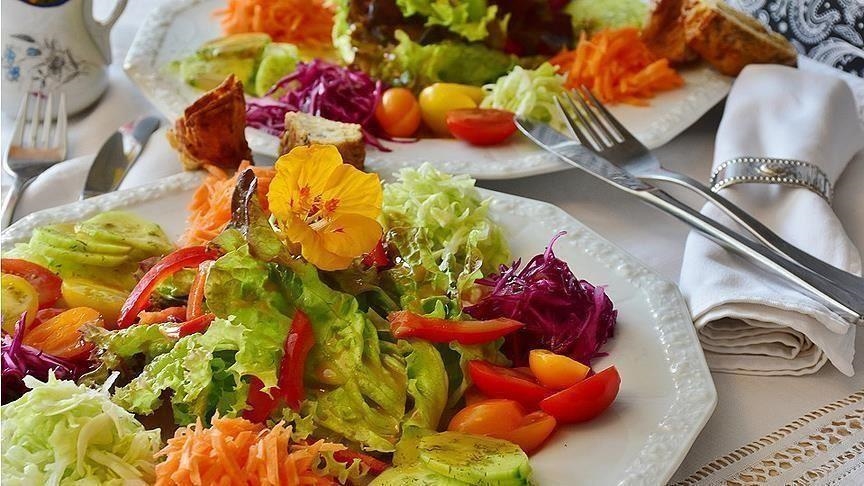 Turkish dietitian urges those who fast to avoid malnutrition during Ramadan