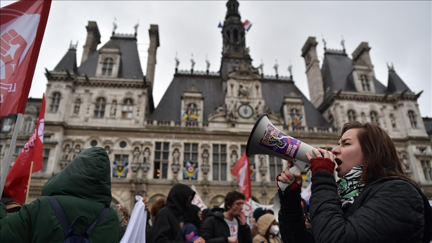 U toku protesti: Ustavno vijeće Francuske potvrdilo Macronovu penzionu reformu