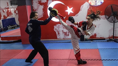 Depremzede milli sporcu, katıldığı iki turnuvadan da madalyayla döndü