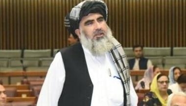 Pakistan's religious affairs minister dies in road accident