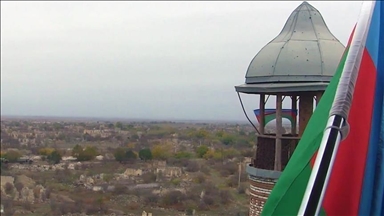 Azerbaijan withdraws from European Weightlifting C’ships in Armenia after flag burning