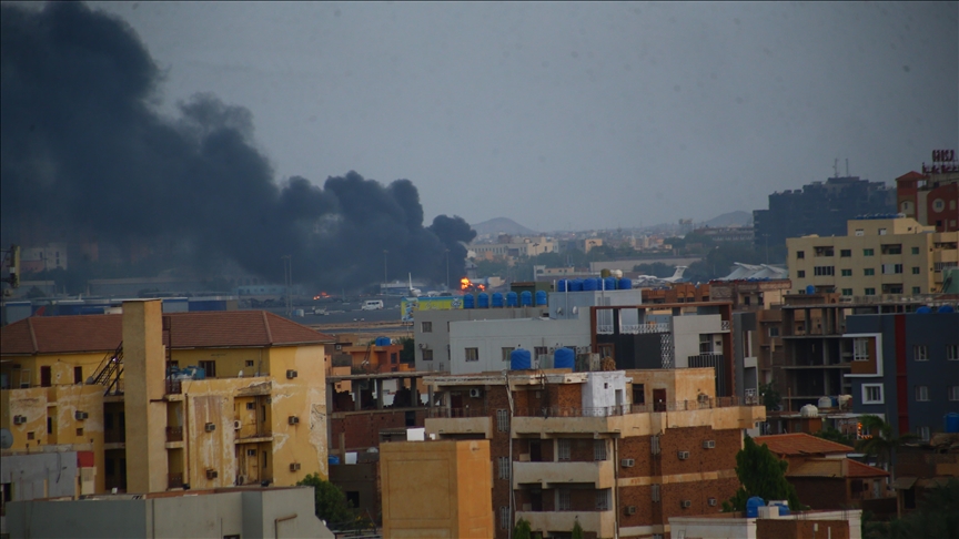 Aumenta a 97 la cifra de muertos en el tercer día de los enfrentamientos en Sudán