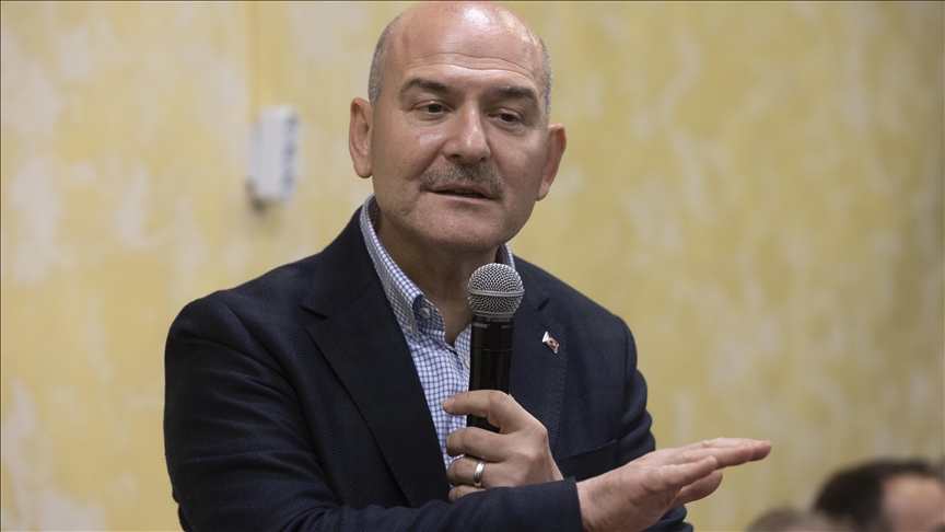 İçişleri Bakanı Soylu, İstanbul'da gençlerle sahur programında konuştu: Bu Türkiye'nin gelecek nesillerinin seçimidir