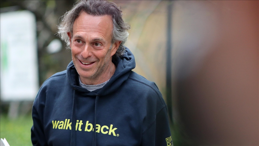 Novi Sad: Biznismen pešači od Londona do Istanbula zbog zdravije životne sredine