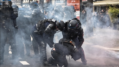 French Police Inspectorate to suggest sanctions against officers for threatening behavior against protesters:Local media