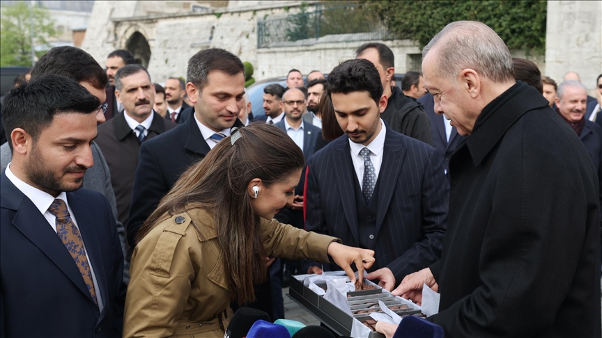 أردوغان يؤدي صلاة العيد في "آيا صوفيا" بإسطنبول