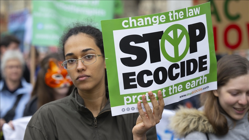 Climate activists take to streets to continue 4-day massive protest in London