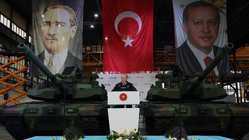 Oružanim snagama Turkiye na testiranje isporučen novi tenk "Altay"