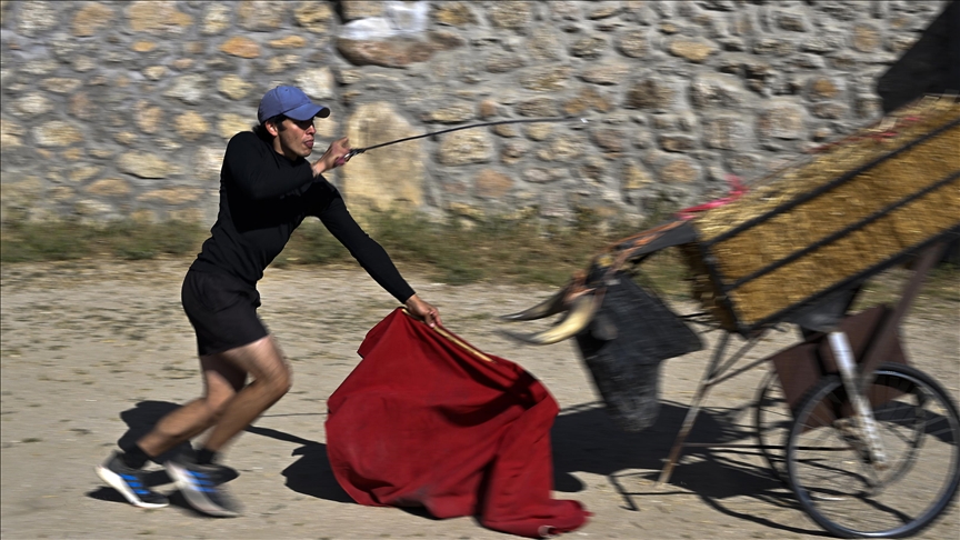 Matadors gear up for new season of bullfighting in Spain