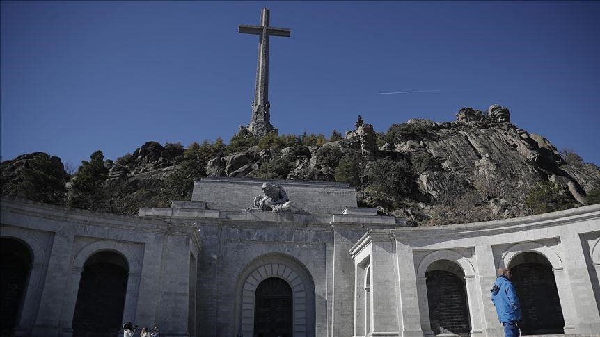 España inicia exhumación del líder fascista José Antonio Primo de Rivera
