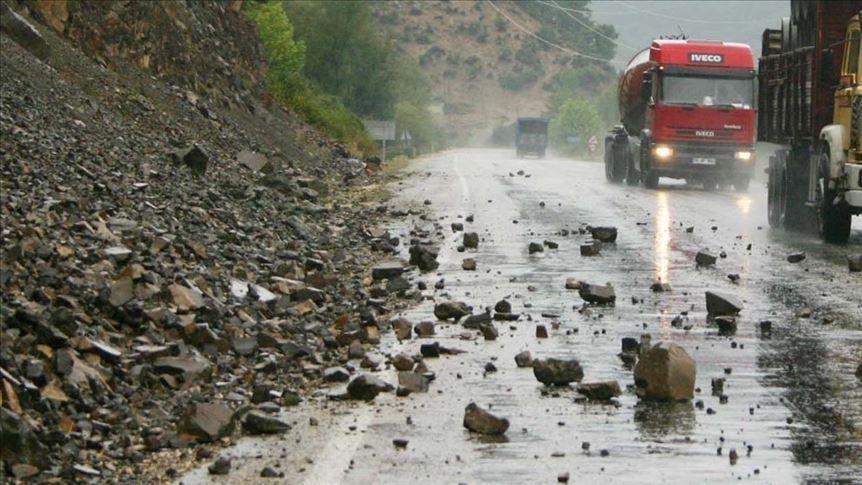 BiH: Na pojedinim putnim dionicama povećana opasnost od odrona
