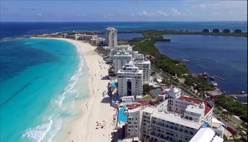 Las autoridades mexicanas hallan ocho cadáveres en la zona turística de Cancún