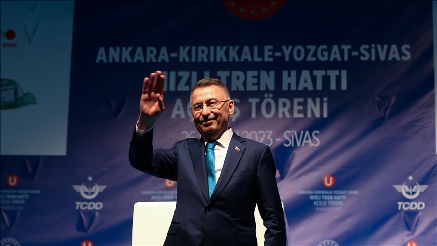 Cumhurbaşkanı Yardımcısı Oktay: Ankara-Kırıkkale-Yozgat-Sivas YHT Hattı Erzincan, Erzurum ve Kars'a kadar uzanacak