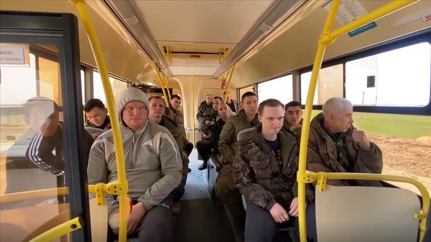 Russia, Ukraine confirm prisoner exchange involving 82 servicemen, 2 civilians