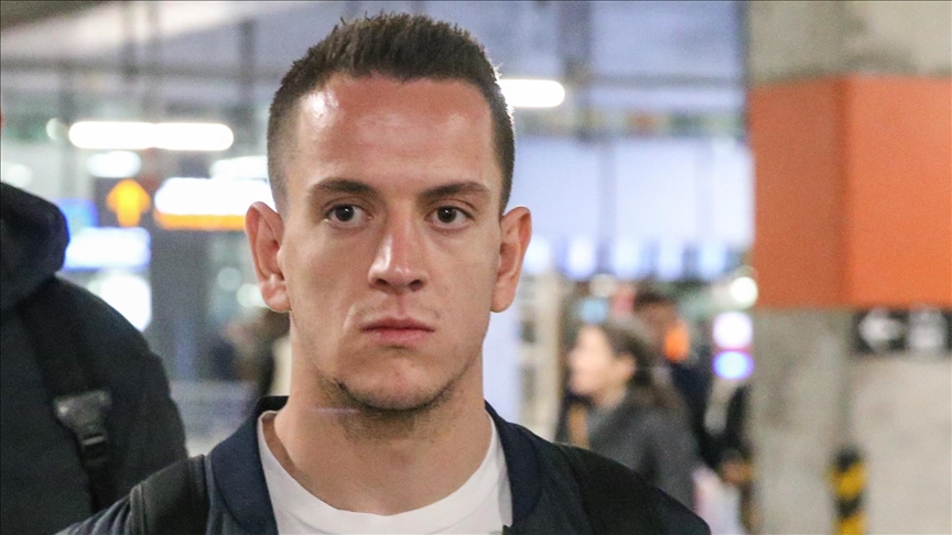 Fudbaler Bešiktaša Hadžiahmetović imao saobraćajnu nesreću u Istanbulu