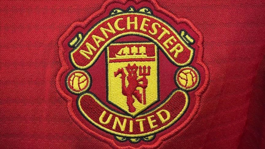 Manchester United sign new long-term deal with Argentine youngster Garnacho
