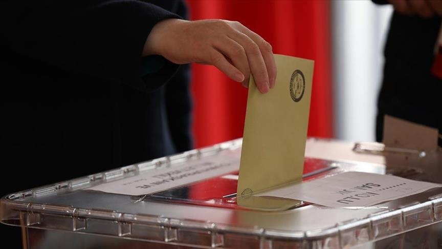 Turkish expats in UK start voting in presidential, parliamentary polls