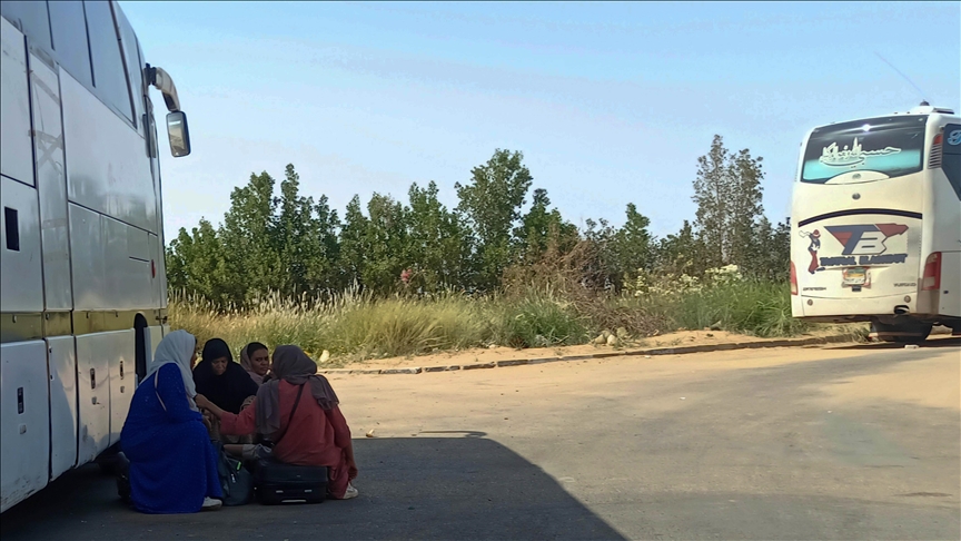 Nigerians evacuated from Sudan stranded at Egyptian border over visa: Officials