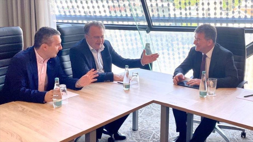 Premijer Federacije BiH Nikšić susreo se s Lajčakom