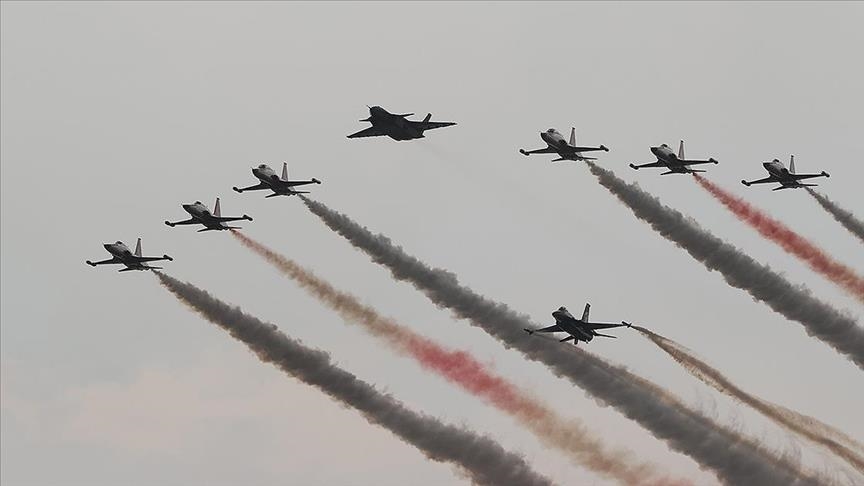 TEKNOFEST makes strong impression with air shows