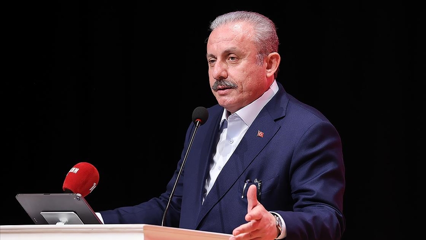 TBMM Başkanı Şentop: Kendi kendine yetmenin ötesinde Türkiye savunma sanayinde dünyada önemli bir noktaya geldi