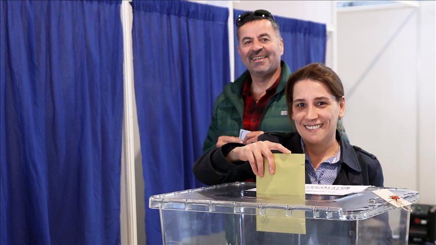 Belgique: le processus de vote pour les élections présidentielles et législatives turques se poursuit