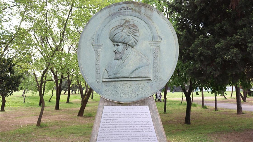 Fatih Sultan Mehmet, vefatının 542. yılında son otağını kurduğu Hünkar Çayırı'nda anıldı