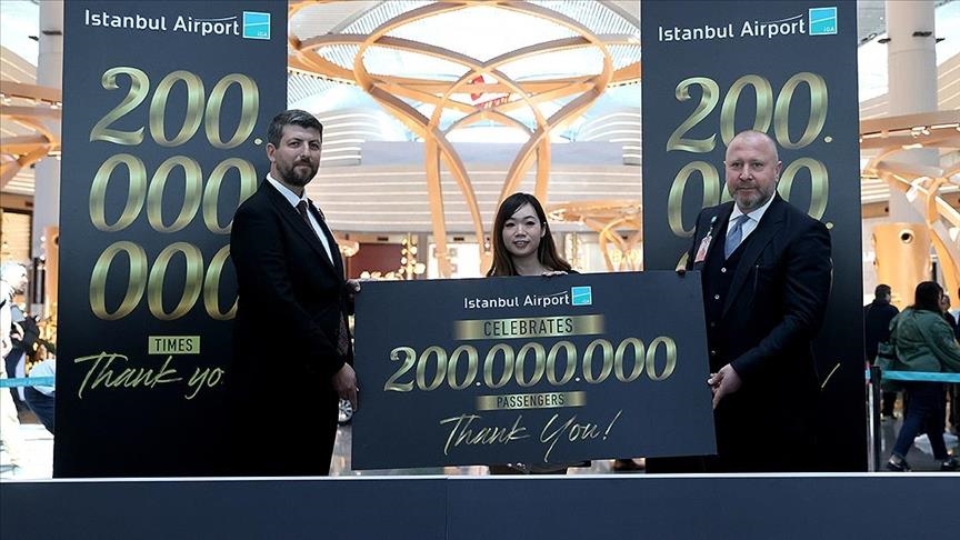 Малазийка Ли стала 200-миллионным пассажиром аэропорта «Стамбул»