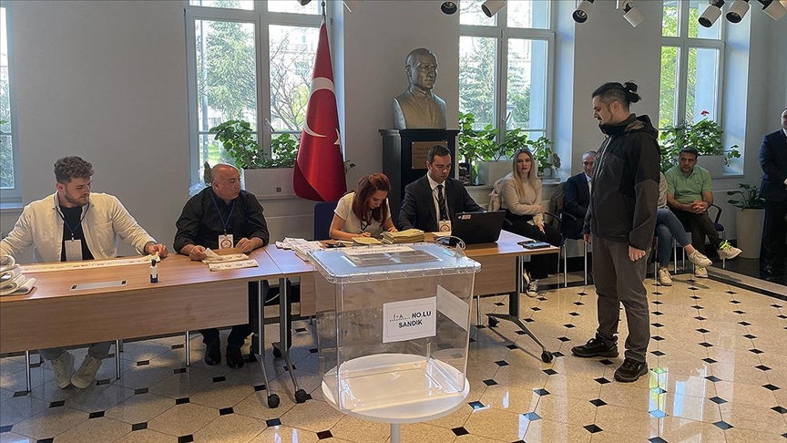 İtalya, Polonya, Romanya ve İsrail’de Türkiye'deki 14 Mayıs seçimleri için oy kullanma işlemi başladı