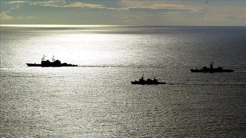 Pirates attack US merchant ship in Gulf of Guinea, kidnap 3 crew members