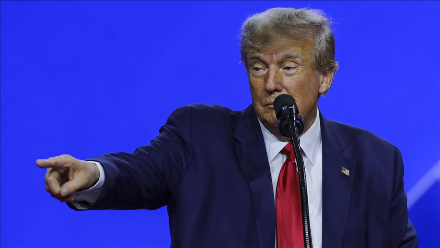 Trump says US borders 'will completely collapse' with expected migrant surge