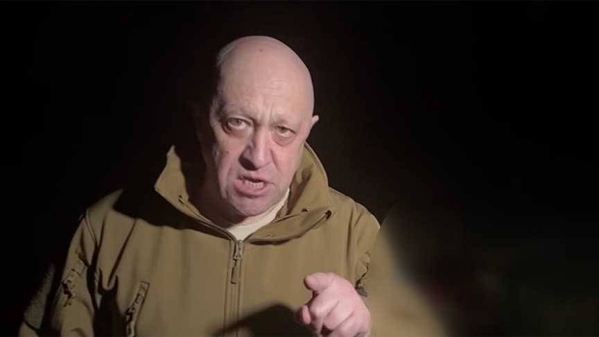 Wagner’in kurucusu Prigojin, yayımladığı videoda Şoygu ve Gerasimov’a bağırarak mühimmat istedi