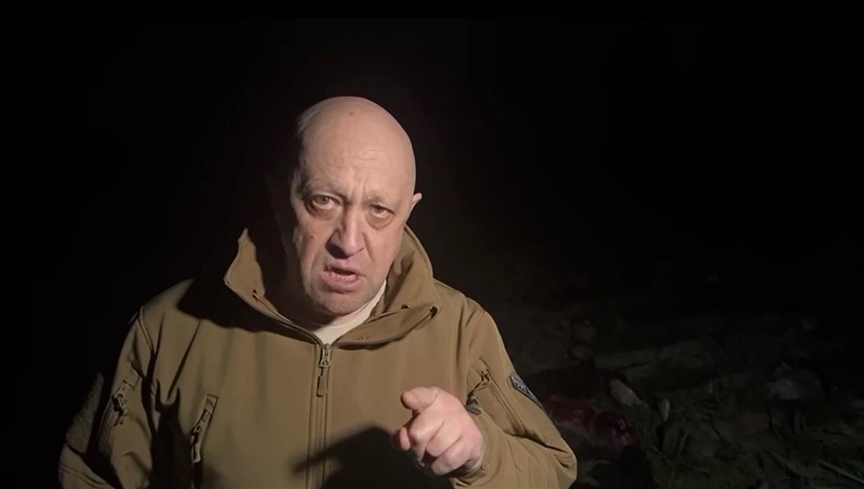 El fundador de la empresa militar privada rusa Wagner amenaza con retirar a sus mercenarios de Bajmut, Ucrania