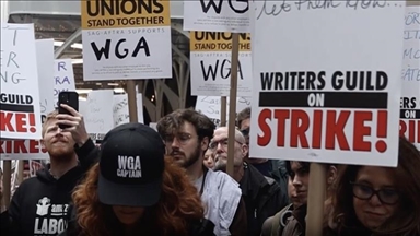 Susan Sarandon shows solidarity with striking screenwriters in front of Netflix headquarters