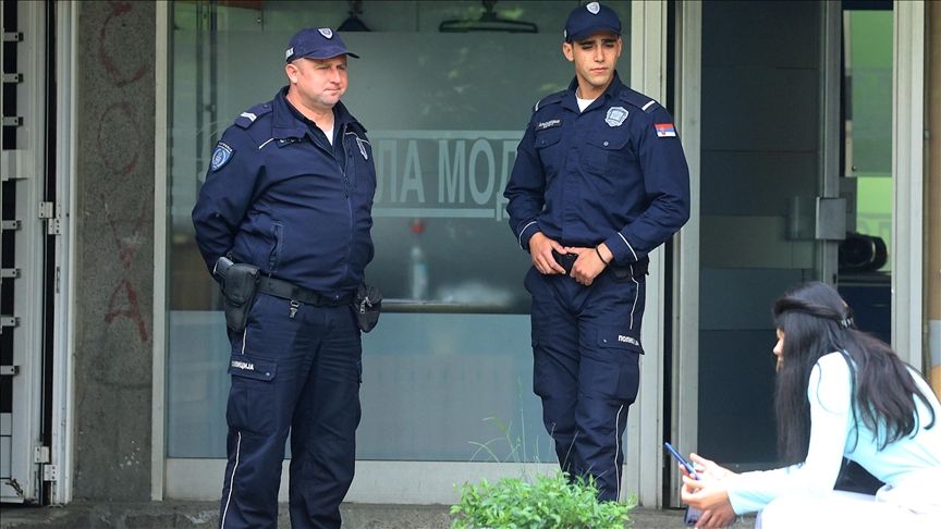 Srbija: Od danas po dva policajca u svakoj školi
