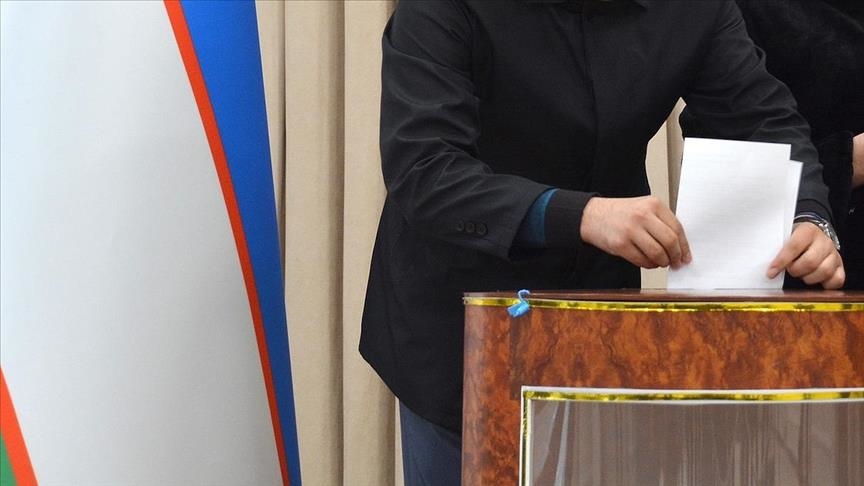 Uzbekistan announces early presidential poll 8 days after updating constitution