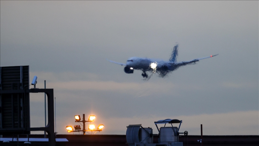 Biden announces steps to hold airlines accountable