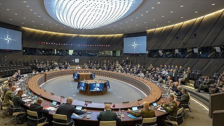 NATO military chiefs discuss new regional defense plans